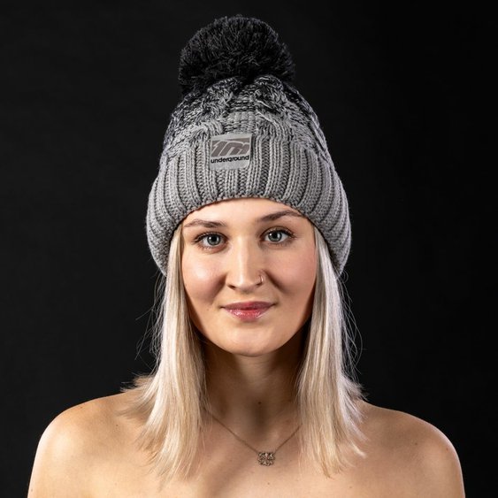 C BEANIE BLACK/GREY